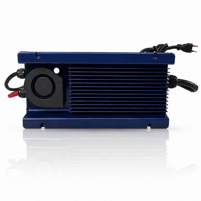 Epoch Batteries 12V to 36V Marine DC-to-DC Charger Image 3