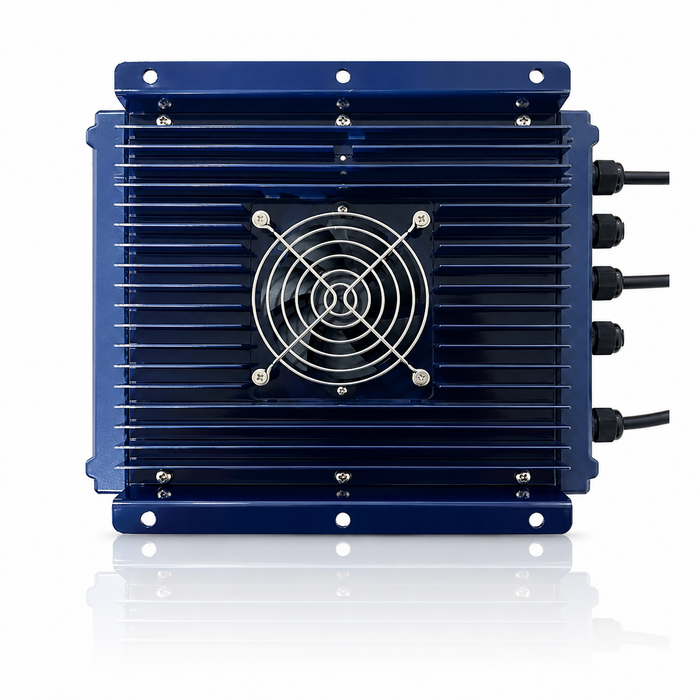 Epoch Batteries 4-Bank 12V Marine Battery Charger Image 4